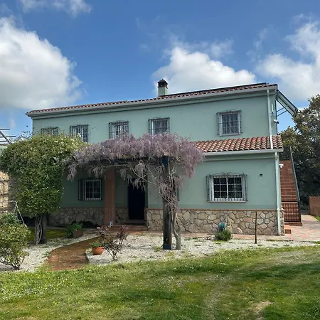 Marowa Salvatierra de Santiago