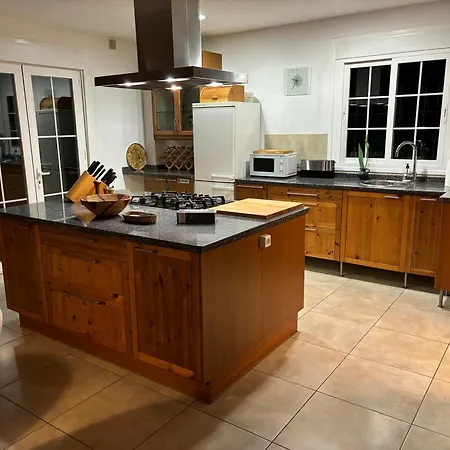 Marowa Salvatierra de Santiago